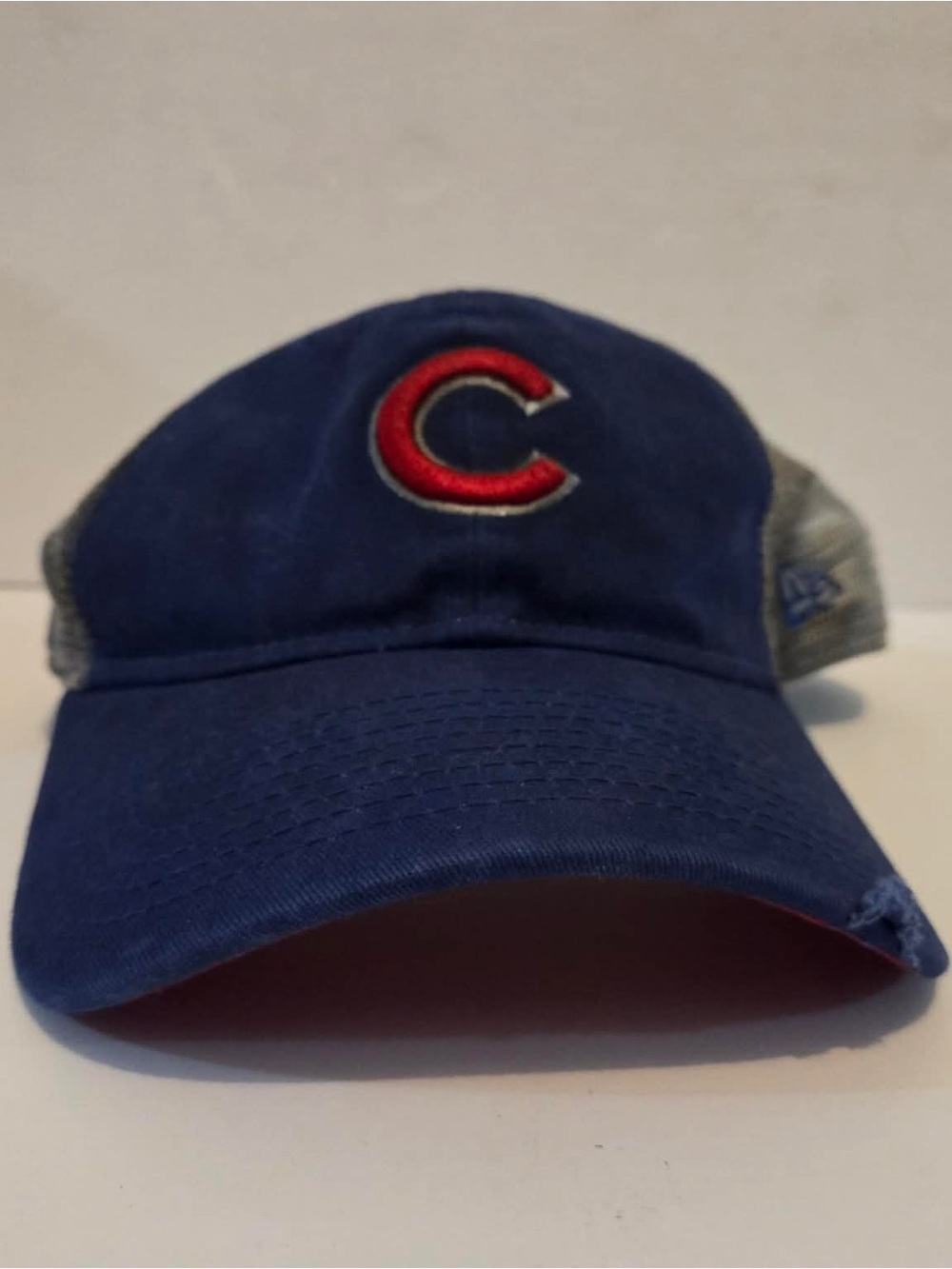 New Era Chicago Cubs Blue Red Logo Mesh-Back Cap